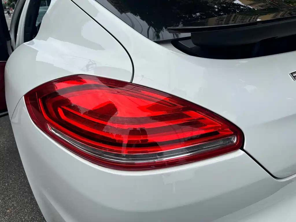 Porsche Panamera 2016 — фото 20