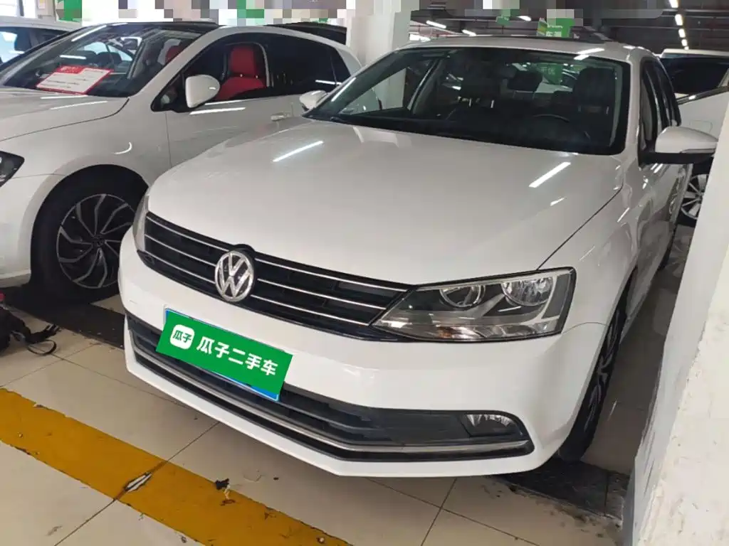 Volkswagen Sagitar 2019