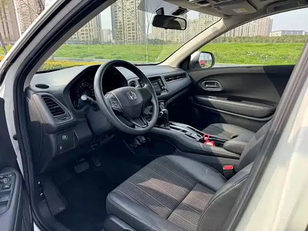Honda Vezel 2017