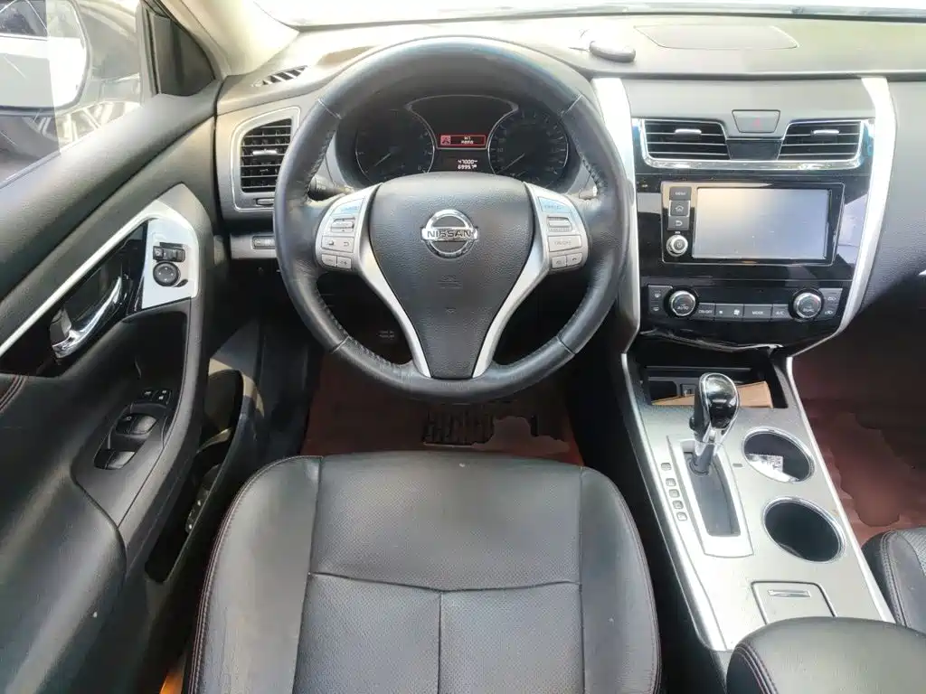 Nissan Teana 2017 — фото 6