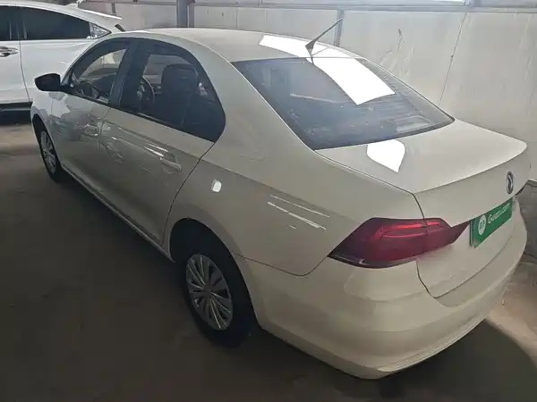 Volkswagen Santana 2021