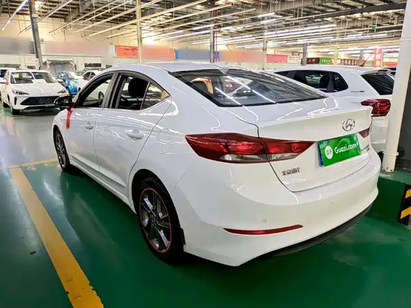 Hyundai Celesta 2017