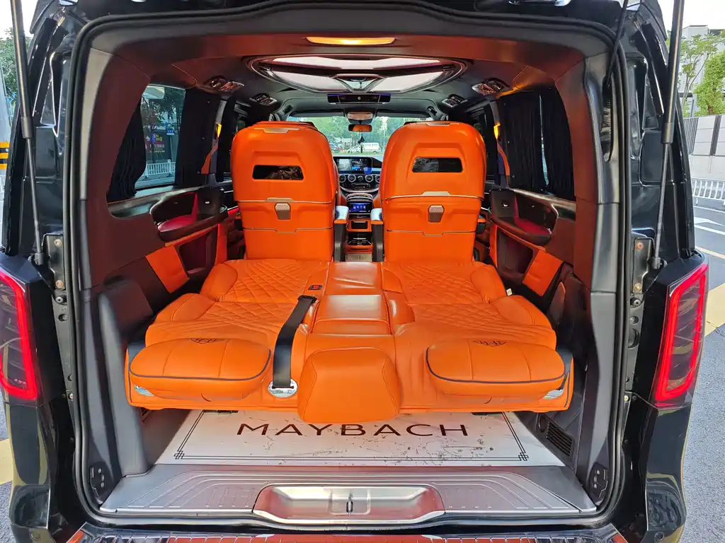 Mercedes-Benz Vito 2022 — фото 35