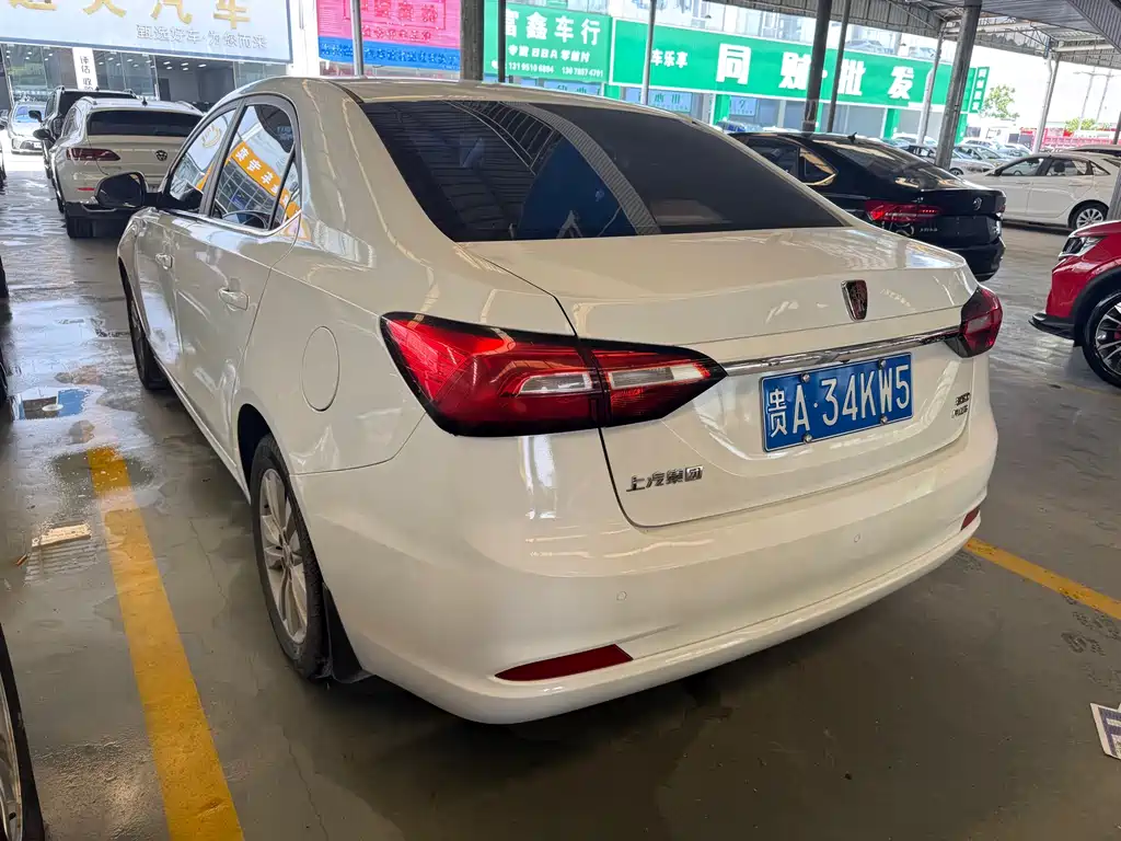 Roewe 360 2018