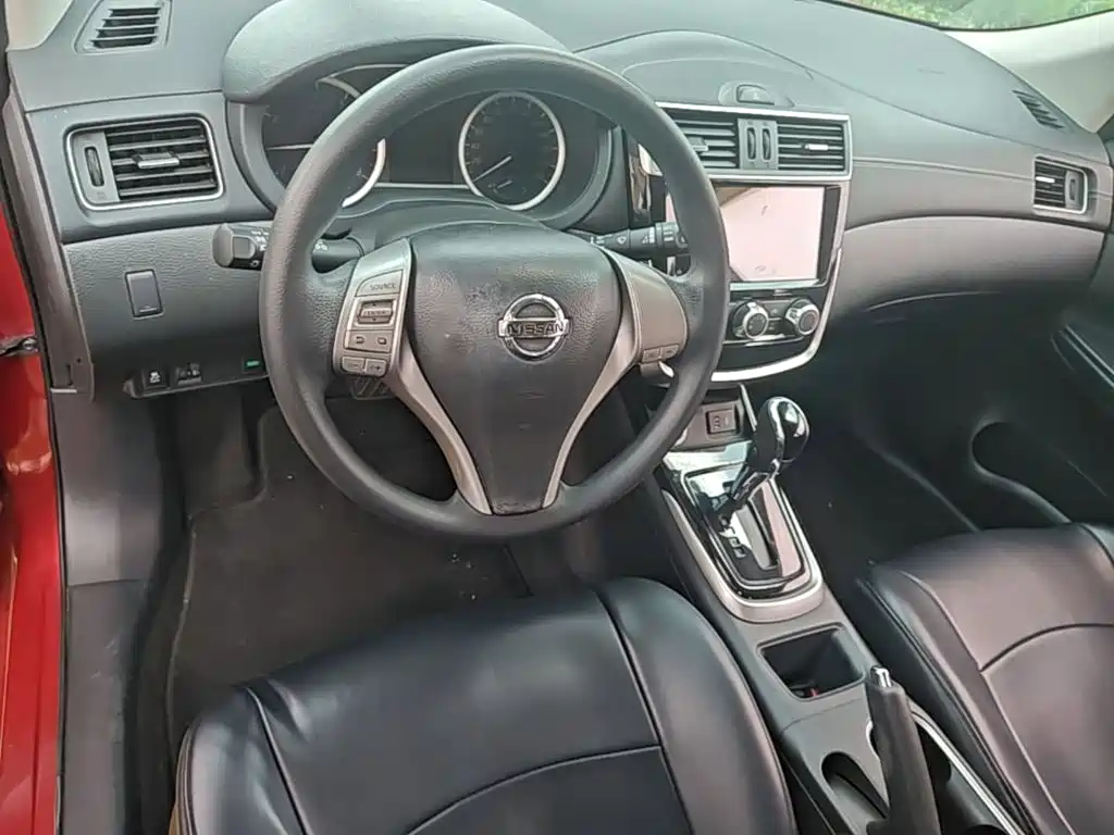 Nissan Tiida 2019 — фото 10