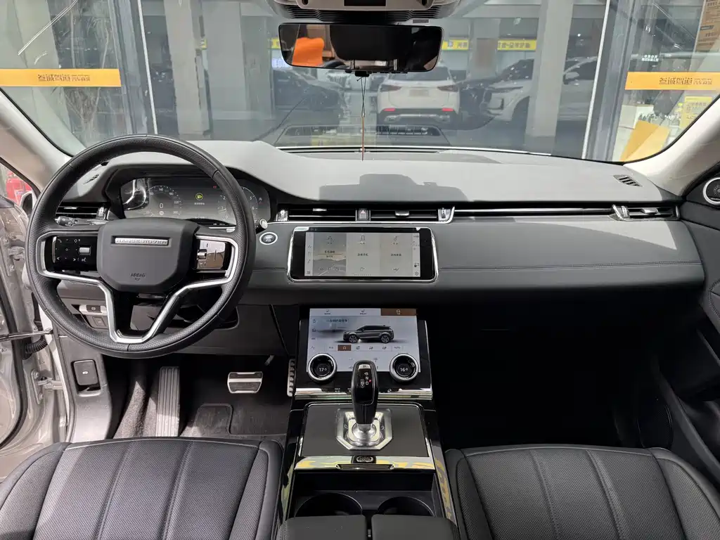 Land Rover Range Rover Evoque 2023 — фото 10