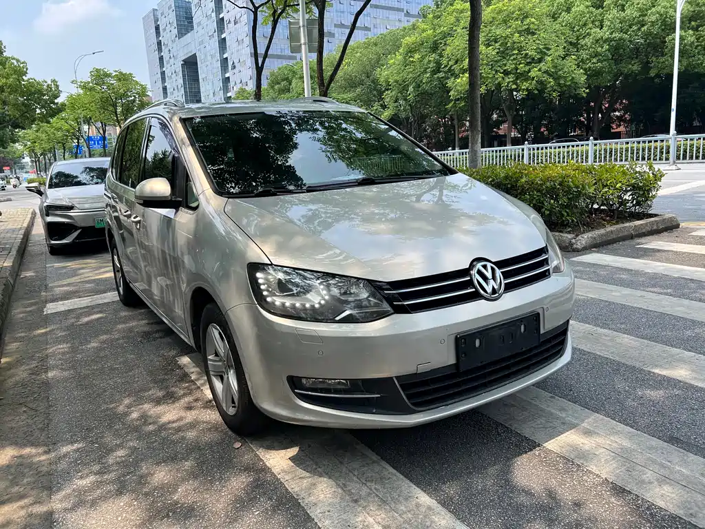 Volkswagen Sharan 2013