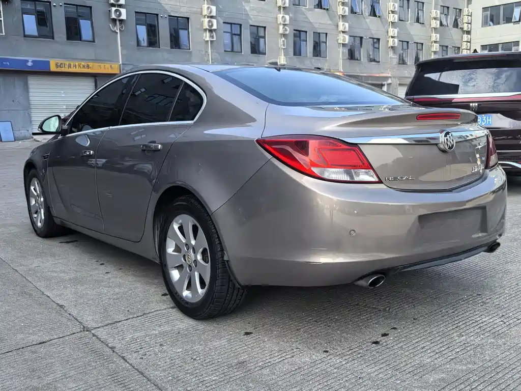 Buick Regal 2013 — фото 12