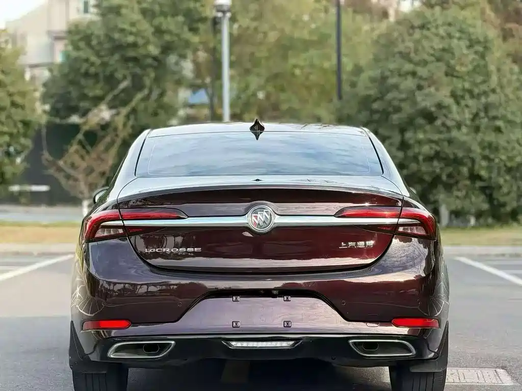 Buick LaCrosse 2021 — фото 8