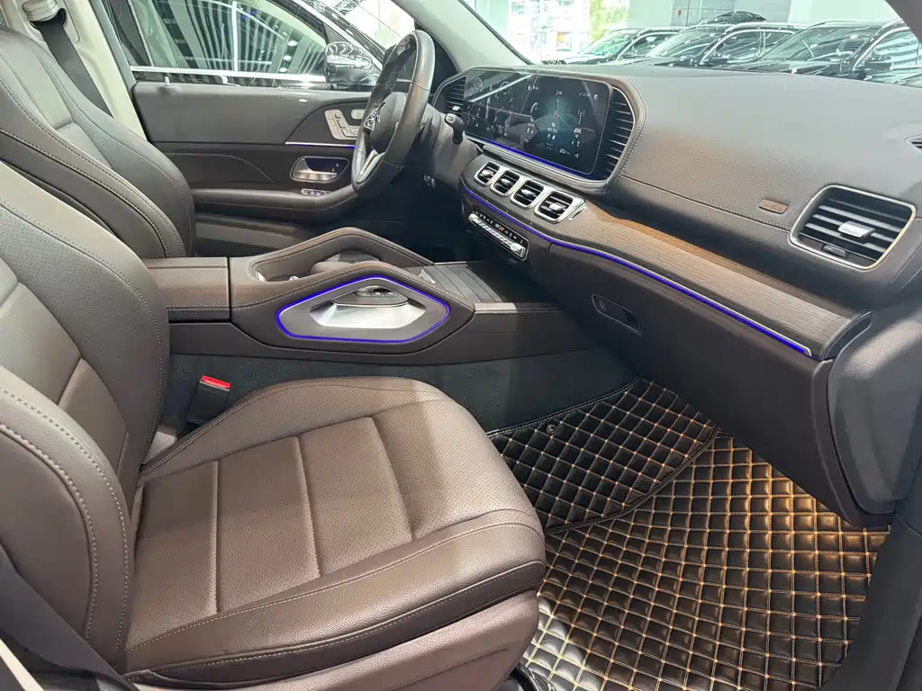 Mercedes-Benz GLE 2020 — фото 15