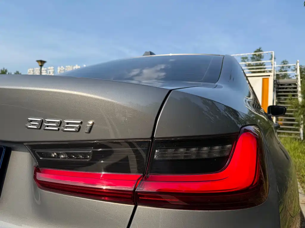 BMW 3 Series 2024