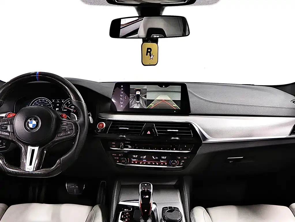 BMW M5 2019 — фото 19