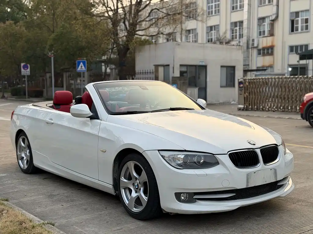BMW 3 Series 2011