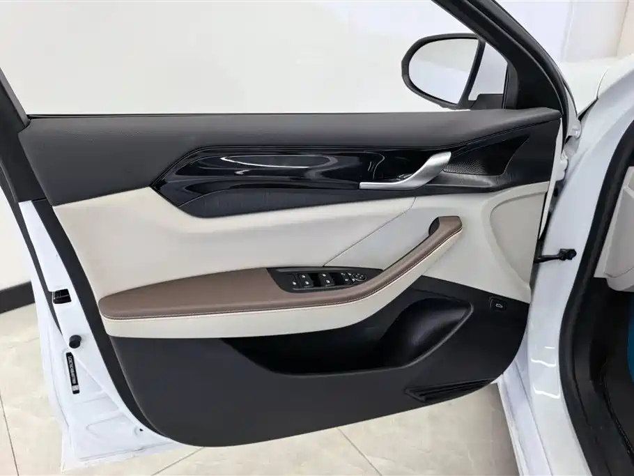 BYD Qin PLUS 2024 — фото 7