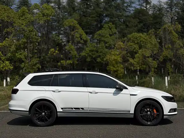Volkswagen Viloran 2018