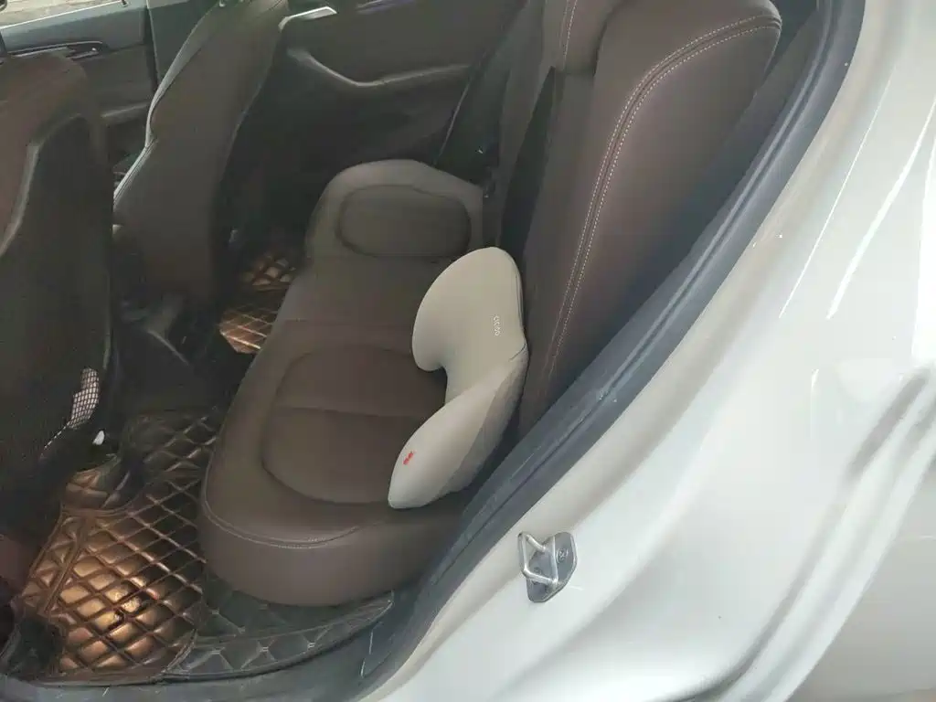 BMW X2 2020 — фото 15
