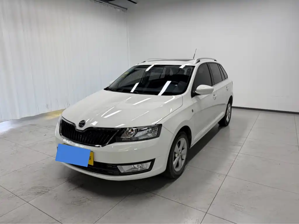 Skoda Rapid Spaceback 2017