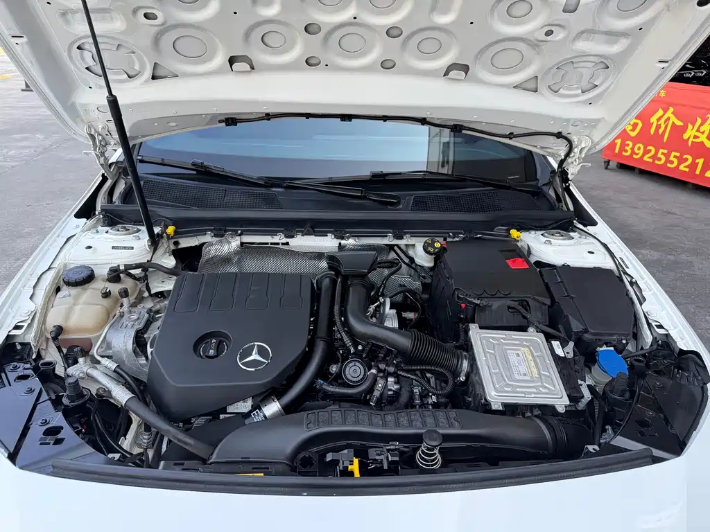 Mercedes-Benz A-Class 2020 — фото 11