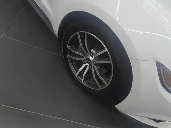 Ford Mustang 2017
