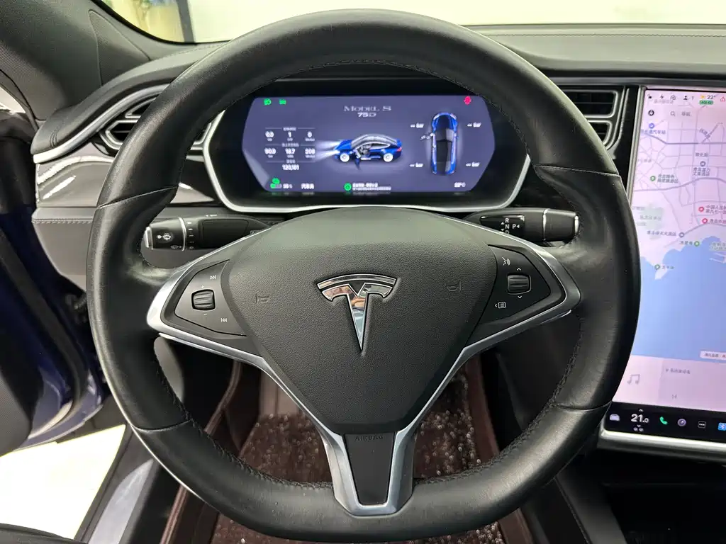 Tesla Model S 2018 — фото 17