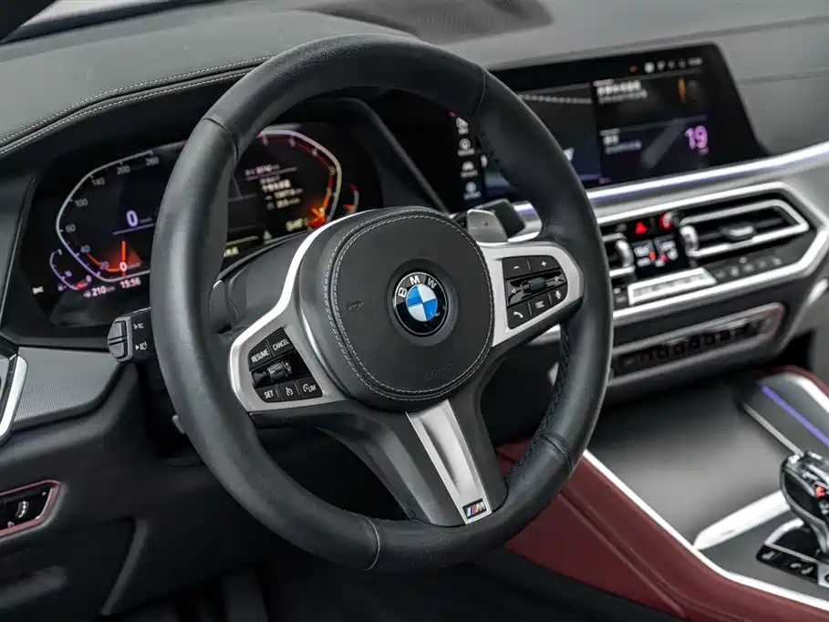 BMW X6 2021 — фото 19
