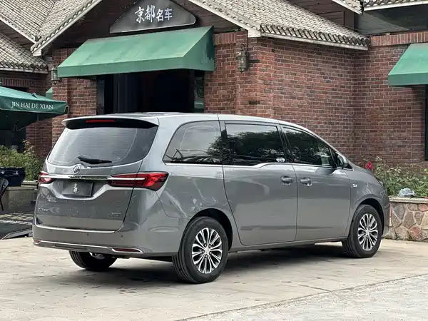 Buick GL8 2022