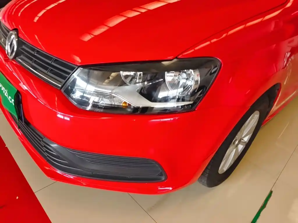 Volkswagen Polo 2018 — фото 24