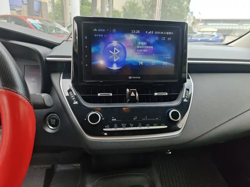 Toyota Corolla 2019 — фото 14