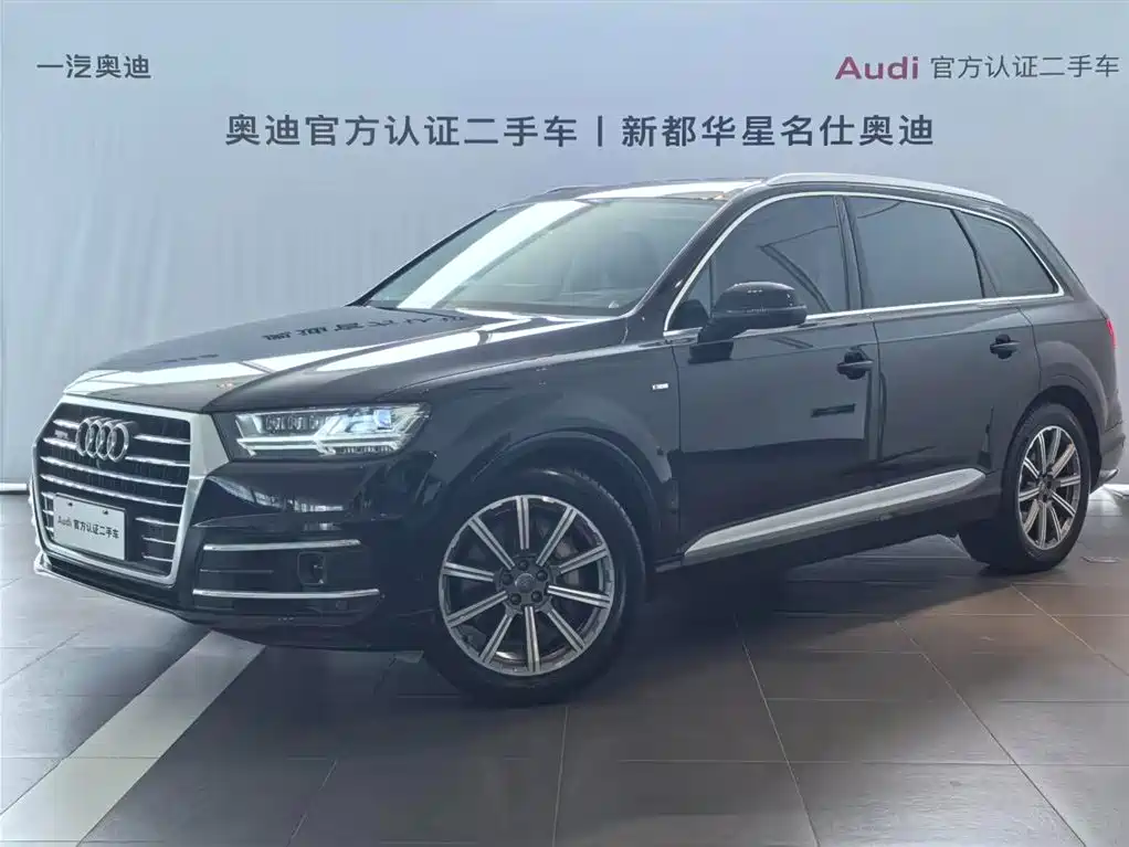 Audi Q7 2018 — фото 1