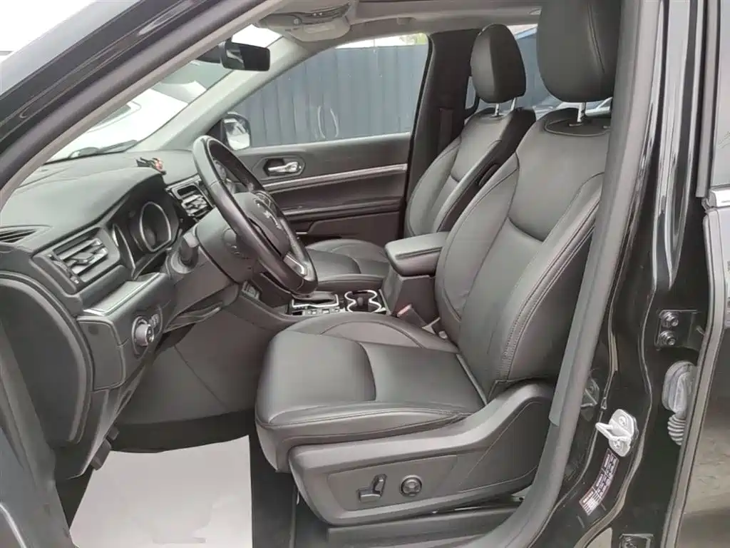 Jeep Grand Commander 2022 — фото 15