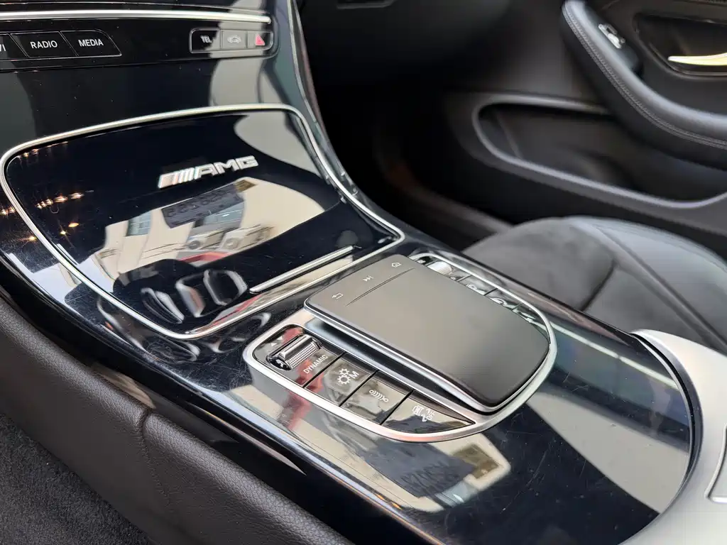 Mercedes-Benz C-Class AMG 2021 — фото 16