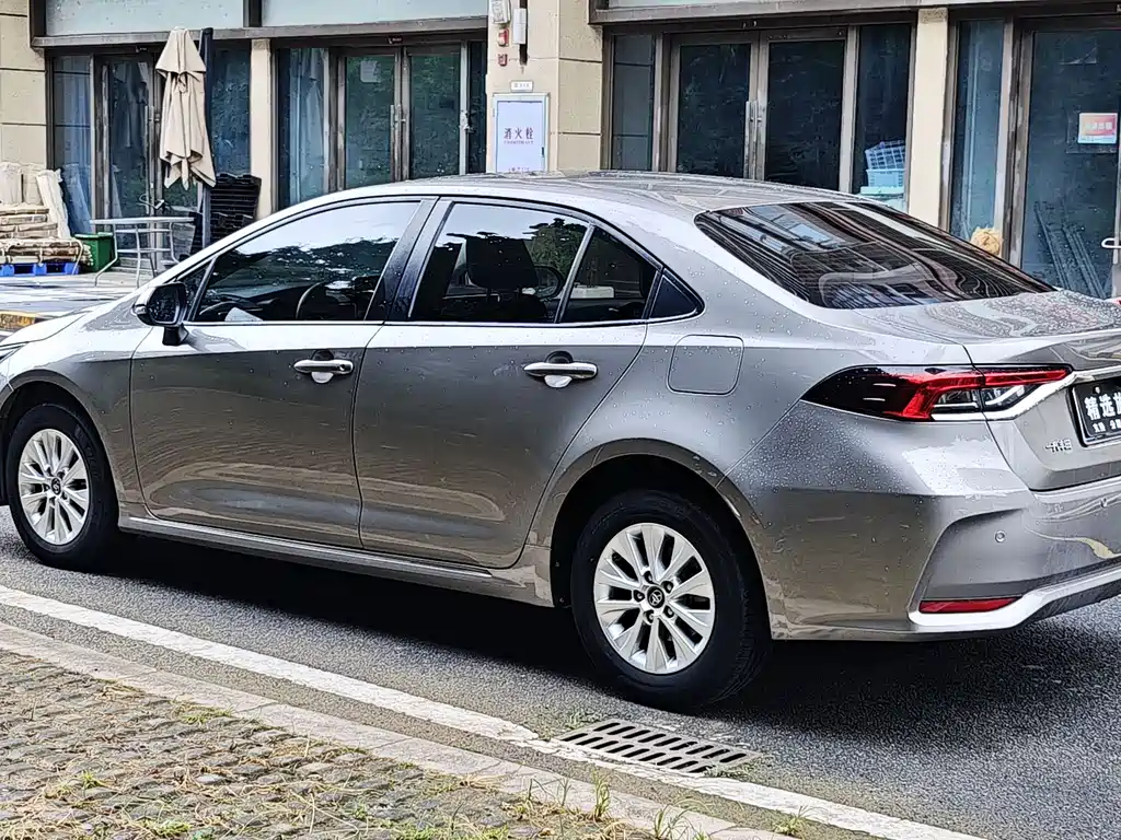 Toyota Corolla 2020 — фото 11