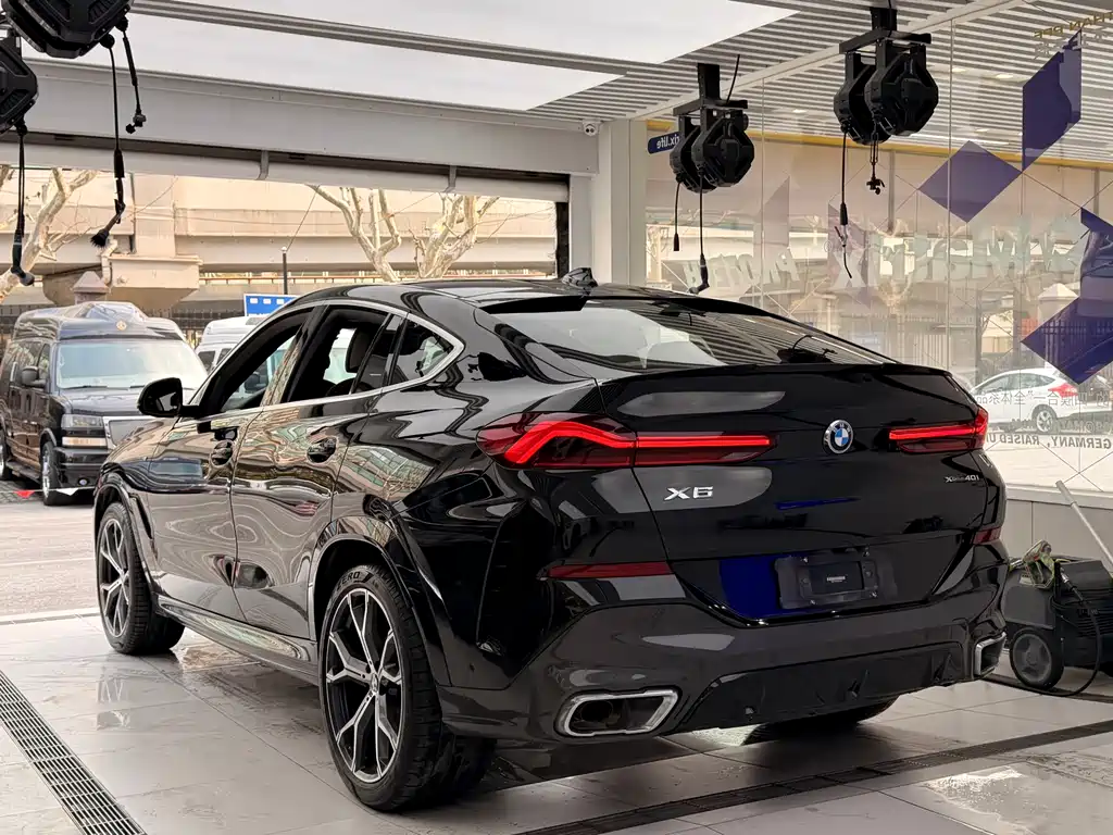 BMW X6 2021 — фото 19