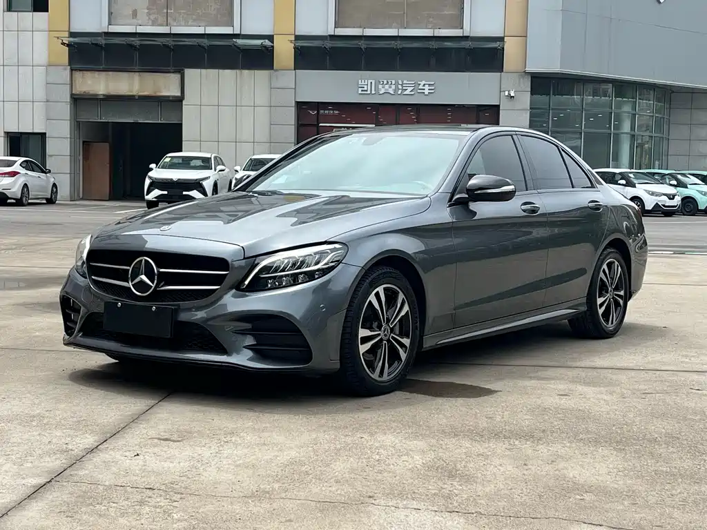 Mercedes-Benz C-Class 2019