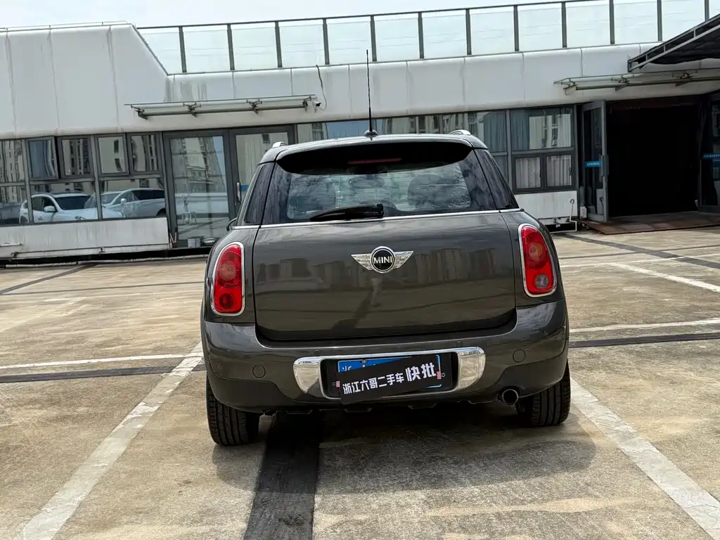 MINI Countryman 2015 — фото 11