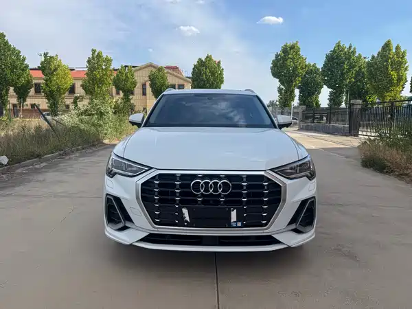 Audi Q3 2023