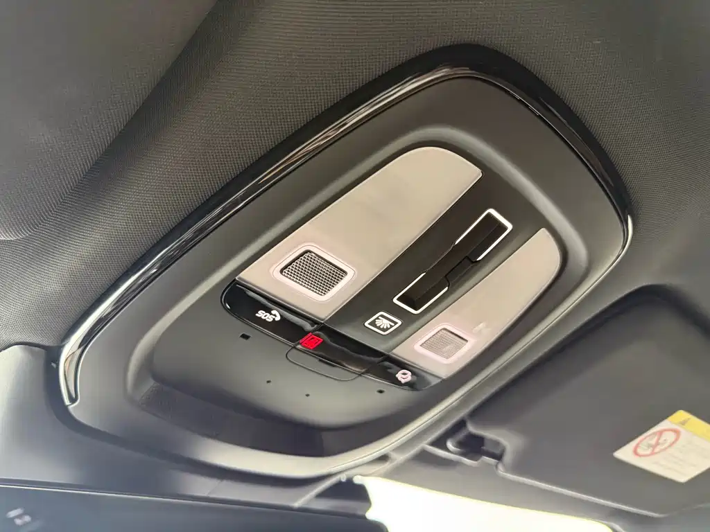 Volvo S90 2023 — фото 12