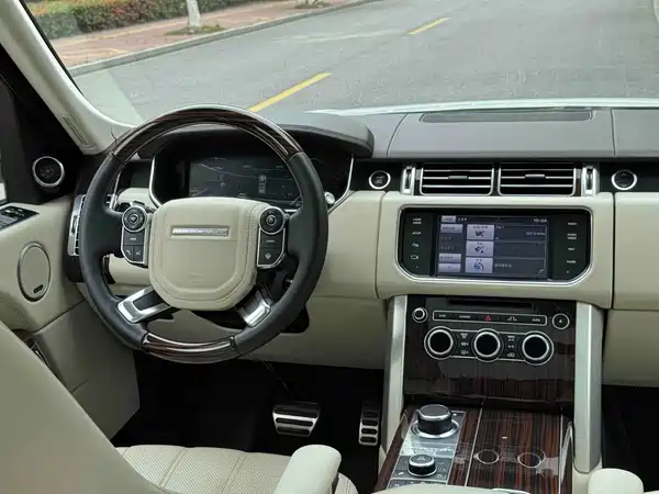 Land Rover Range Rover 2013