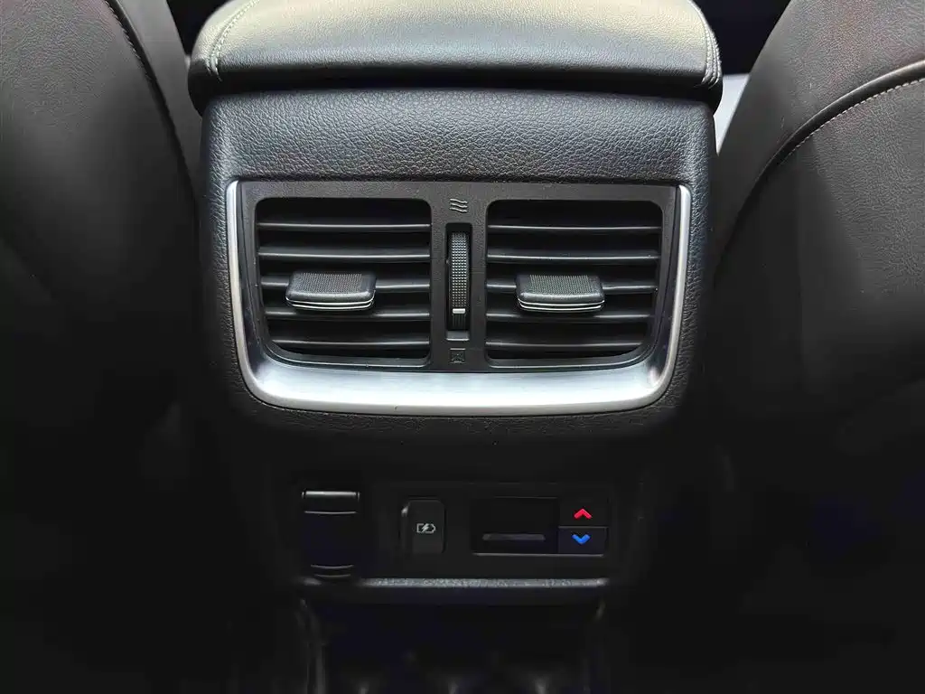 Infiniti QX50 2018 — фото 12