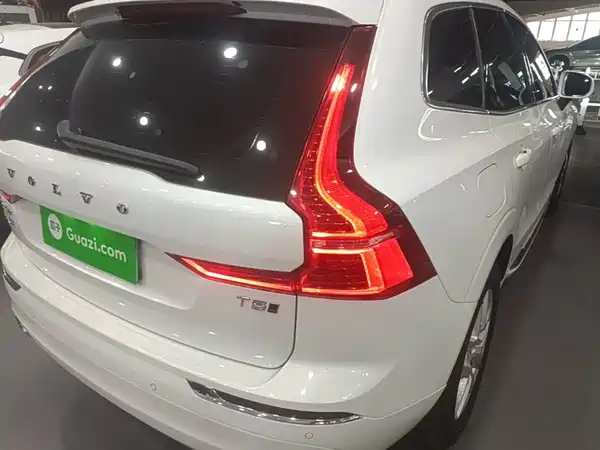 Volvo XC60 2021