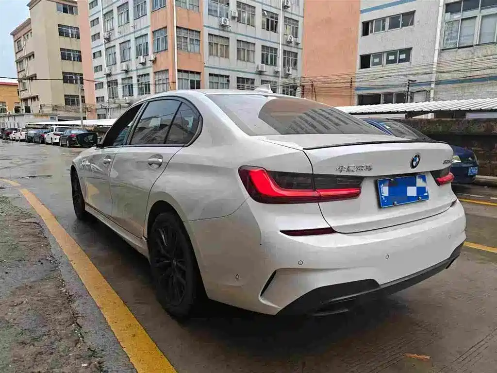 BMW 3 Series 2022 — фото 8