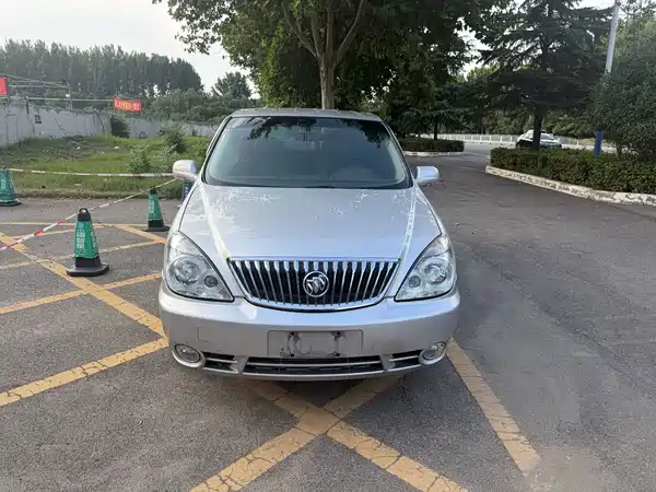 Buick GL8 2014