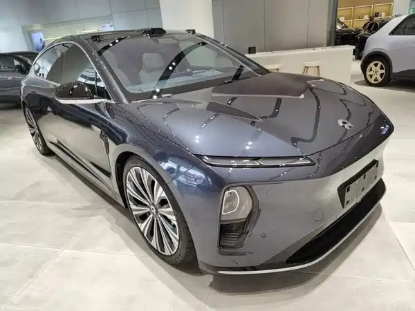 NIO ET9 2025