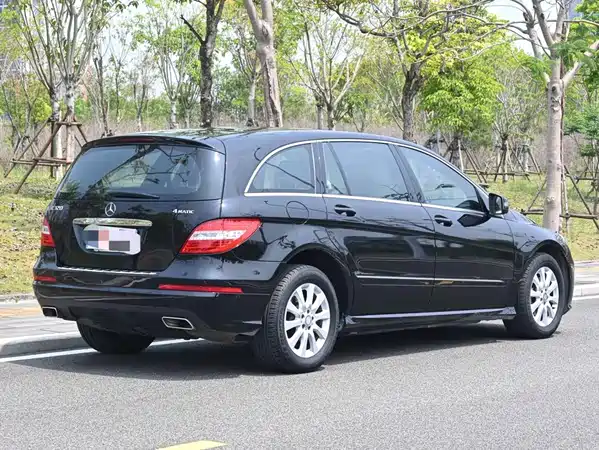 Mercedes-Benz R-Class 2014