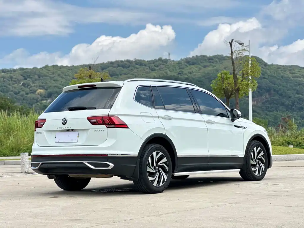 Volkswagen Tiguan L 2022 — фото 4