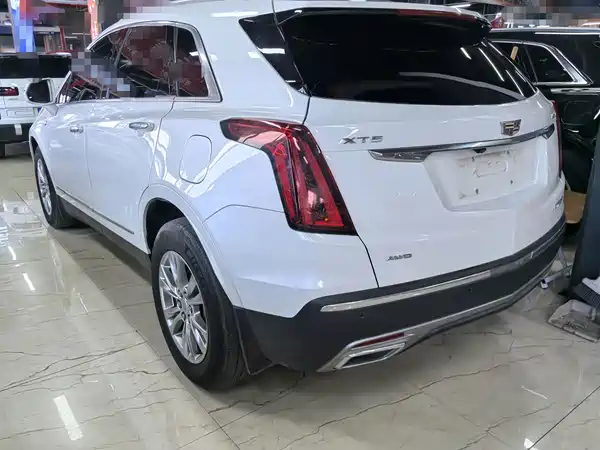 Cadillac XT5 2022