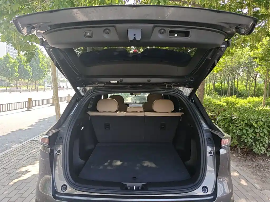 Changan CS75 PLUS 2024 — фото 13