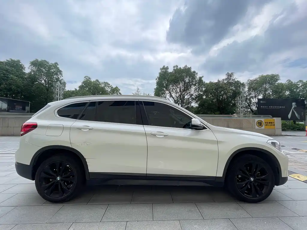 BMW X1 2021 — фото 10