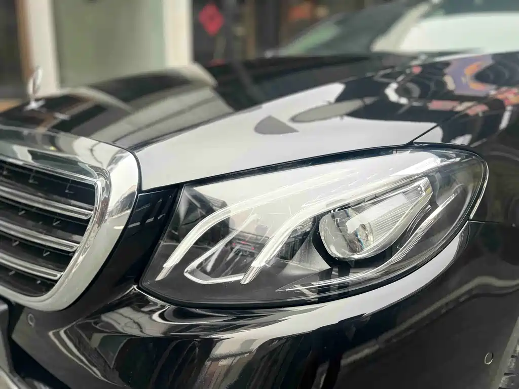 Mercedes-Benz E-Class 2018 — фото 4