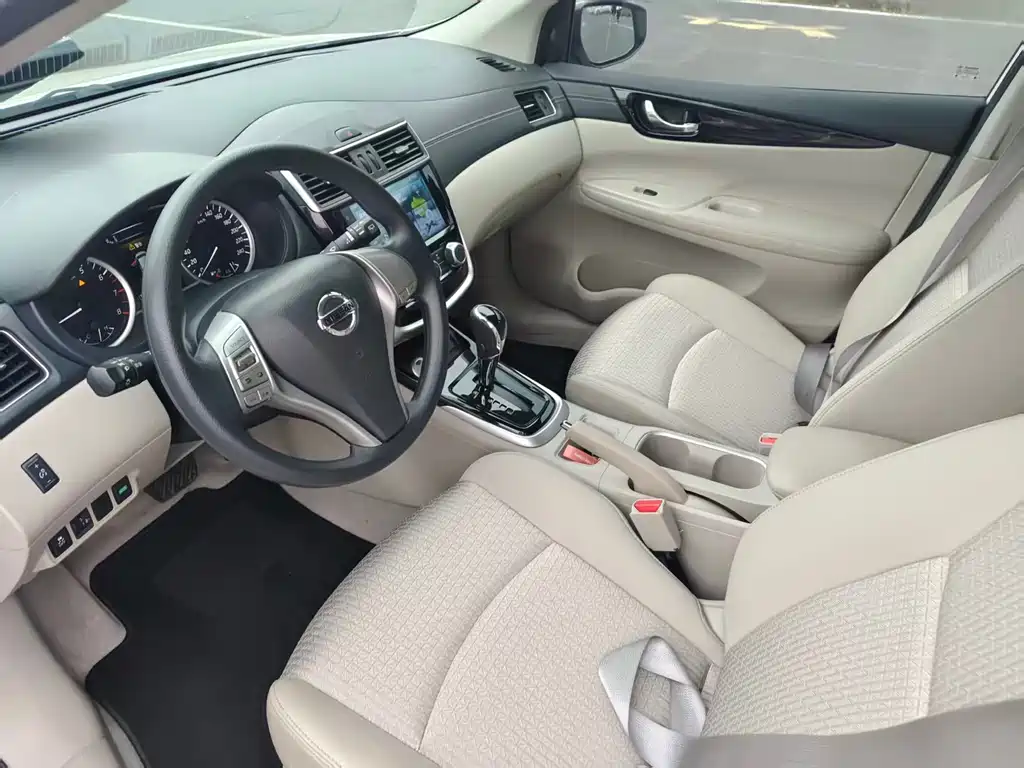 Nissan Tiida 2019 — фото 10